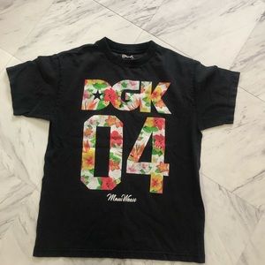 DGK tee